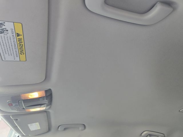 Used 2025 Kia K5 LXS FWD image 26