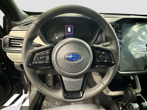 Used 2026 Subaru Forester Premium AWD/4WD image 11