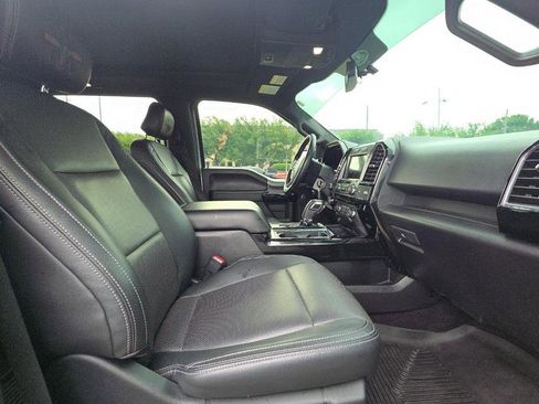 Used 2017 Ford F150 XLT w/ Equipment Group 302A Luxury AWD/4WD image 16