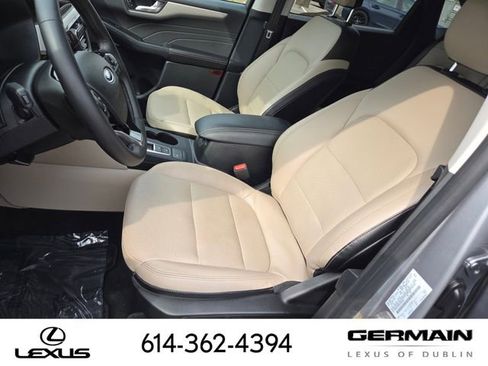 Used 2022 Ford Escape SEL w/ Technology Package AWD/4WD image 32