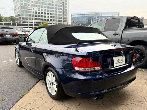 Used 2011 BMW 128i Convertible RWD image 8