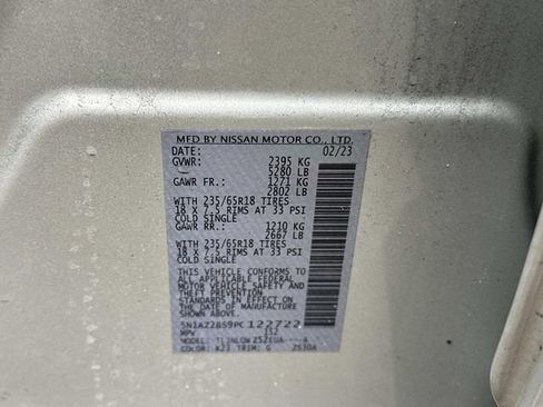 Used 2023 Nissan Murano SV image 31