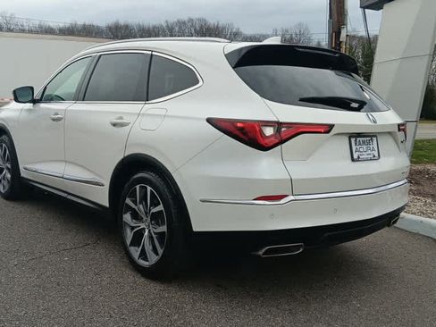 Used 2023 Acura MDX SH-AWD w/ Technology Package image 3