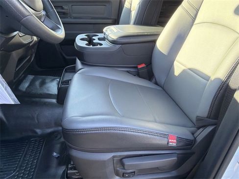 New 2024 RAM 4500 Tradesman w/ Chrome Appearance Group image 26