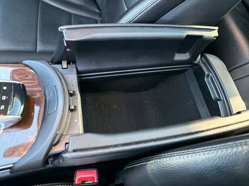 Used 2015 Mercedes-Benz C 300 4MATIC Sedan image 25