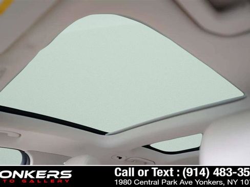 Used 2022 Mercedes-Benz GLC 300 4MATIC image 37