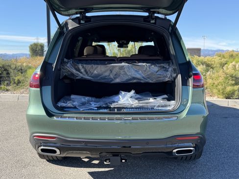 New 2026 Mercedes-Benz GLS 450 4MATIC image 13