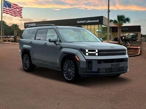 Used 2025 Hyundai Santa Fe Calligraphy image 11