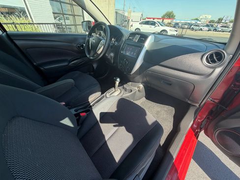 Used 2019 Nissan Versa SV FWD image 13