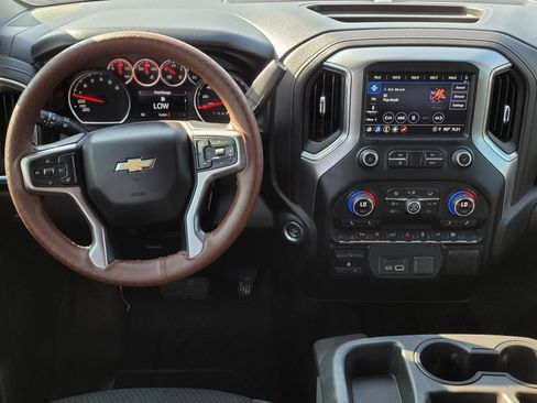 Used 2021 Chevrolet Silverado 1500 LT w/ Texas Edition Plus RWD image 17