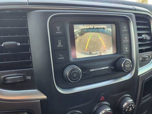Used 2024 RAM 1500 Classic SLT AWD/4WD image 18