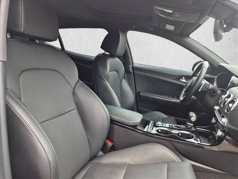 Used 2023 Kia Stinger GT-Line w/ Sun & Sound Package RWD image 20