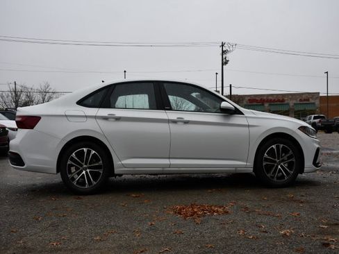 New 2026 Volkswagen Jetta Sport image 8