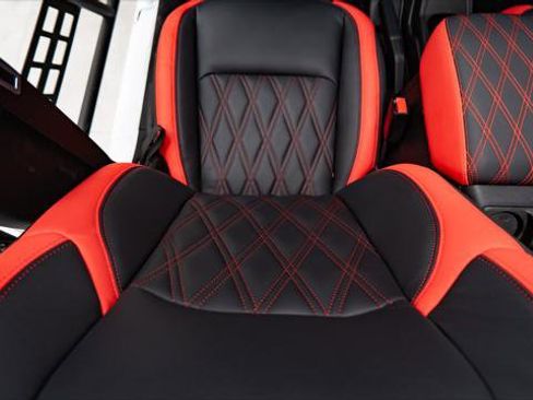 Used 2026 Jeep Wrangler Unlimited Sport image 31