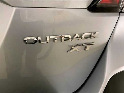 Used 2021 Subaru Outback Limited XT w/ Popular Package #2 AWD/4WD image 7