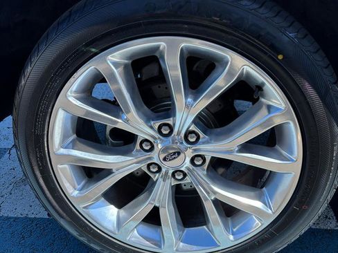 Used 2019 Ford Expedition Platinum AWD/4WD image 50
