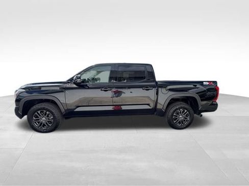 Used 2023 Toyota Tundra SR5 w/ SR5 Convenience Package image 8