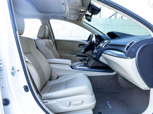 Used 2016 Acura RDX AWD w/ Advance Package image 28