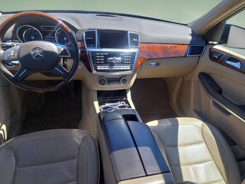 Used 2013 Mercedes-Benz GL 320 BlueTEC 4MATIC image 12