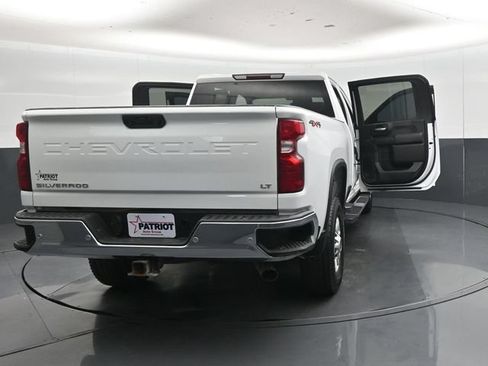 Used 2022 Chevrolet Silverado 2500 LT AWD/4WD image 48