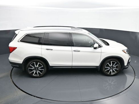 Used 2022 Honda Pilot Touring image 19