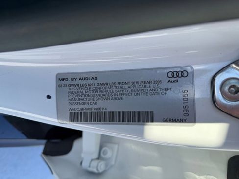 Used 2023 Audi e-tron GT Premium Plus image 23