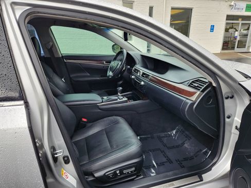 Used 2013 Lexus GS 350 w/ Premium Pkg RWD image 13