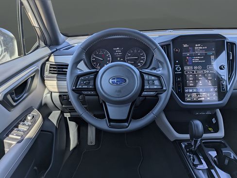 Used 2026 Subaru Forester Premium AWD/4WD image 15