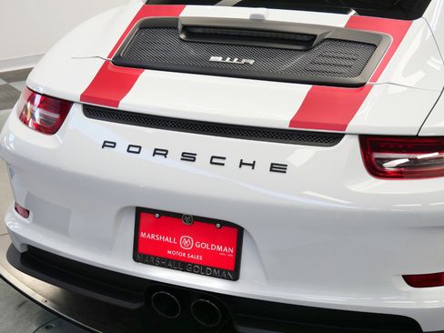 Used 2016 Porsche 911 R RWD image 43