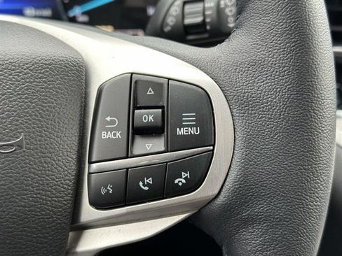 Used 2023 Ford Explorer XLT w/ Equipment Group 202A image 17