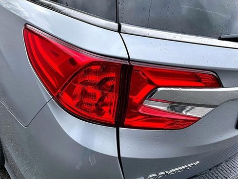 Used 2018 Honda Odyssey Touring image 21