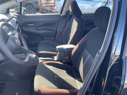 New 2025 Nissan Versa SR image 15