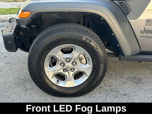 Used 2021 Jeep Wrangler Unlimited Sport AWD/4WD image 24