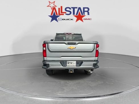 Used 2024 Chevrolet Silverado 2500 High Country w/ High Country Premium Package AWD/4WD image 6