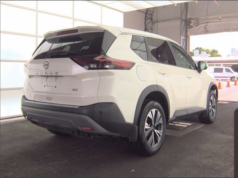Certified 2023 Nissan Rogue SV image 2