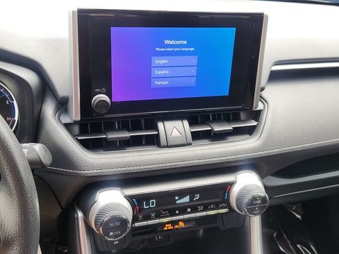 Certified 2025 Toyota RAV4 LE AWD/4WD image 14