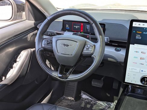 Used 2022 Ford Mustang Mach-E California Route 1 image 15