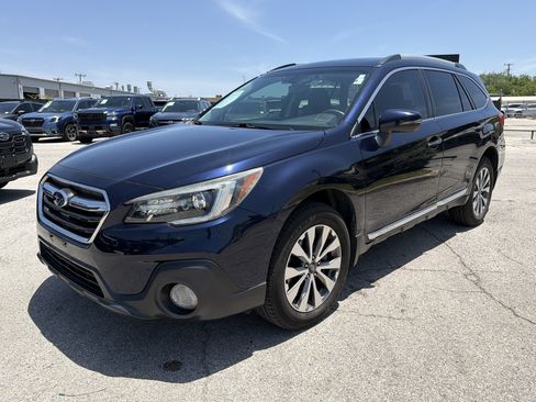 Used 2018 Subaru Outback 2.5i Touring AWD/4WD image 7
