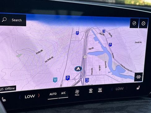 Used 2025 Audi Q5 Premium w/ Convenience Package image 19