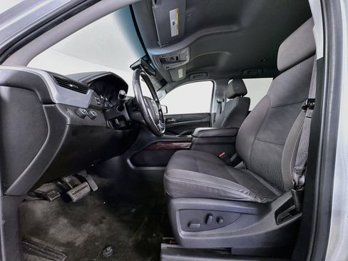 Used 2017 GMC Yukon SLE w/ SLE Value Package AWD/4WD image 20