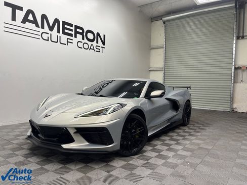 Used 2023 Chevrolet Corvette Stingray w/ Z51 Performance Package image 22