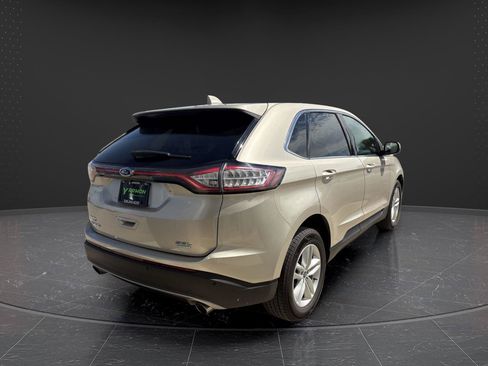 Used 2017 Ford Edge SEL w/ Equipment Group 201A FWD image 5