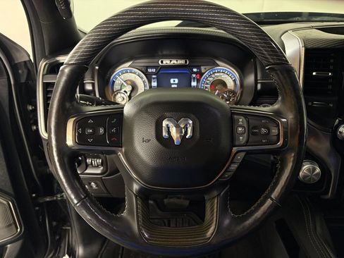 Used 2020 RAM 1500 Limited w/ Black Appearance Package AWD/4WD image 20