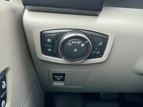 Used 2019 Ford F150 XL w/ Equipment Group 101A Mid AWD/4WD image 27