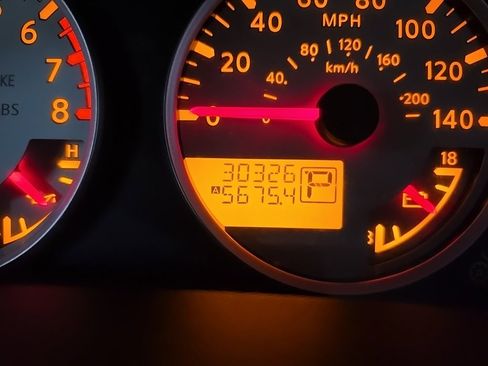 Used 2013 Nissan Frontier PRO-4X w/ Pro-4x Luxury Pkg image 24