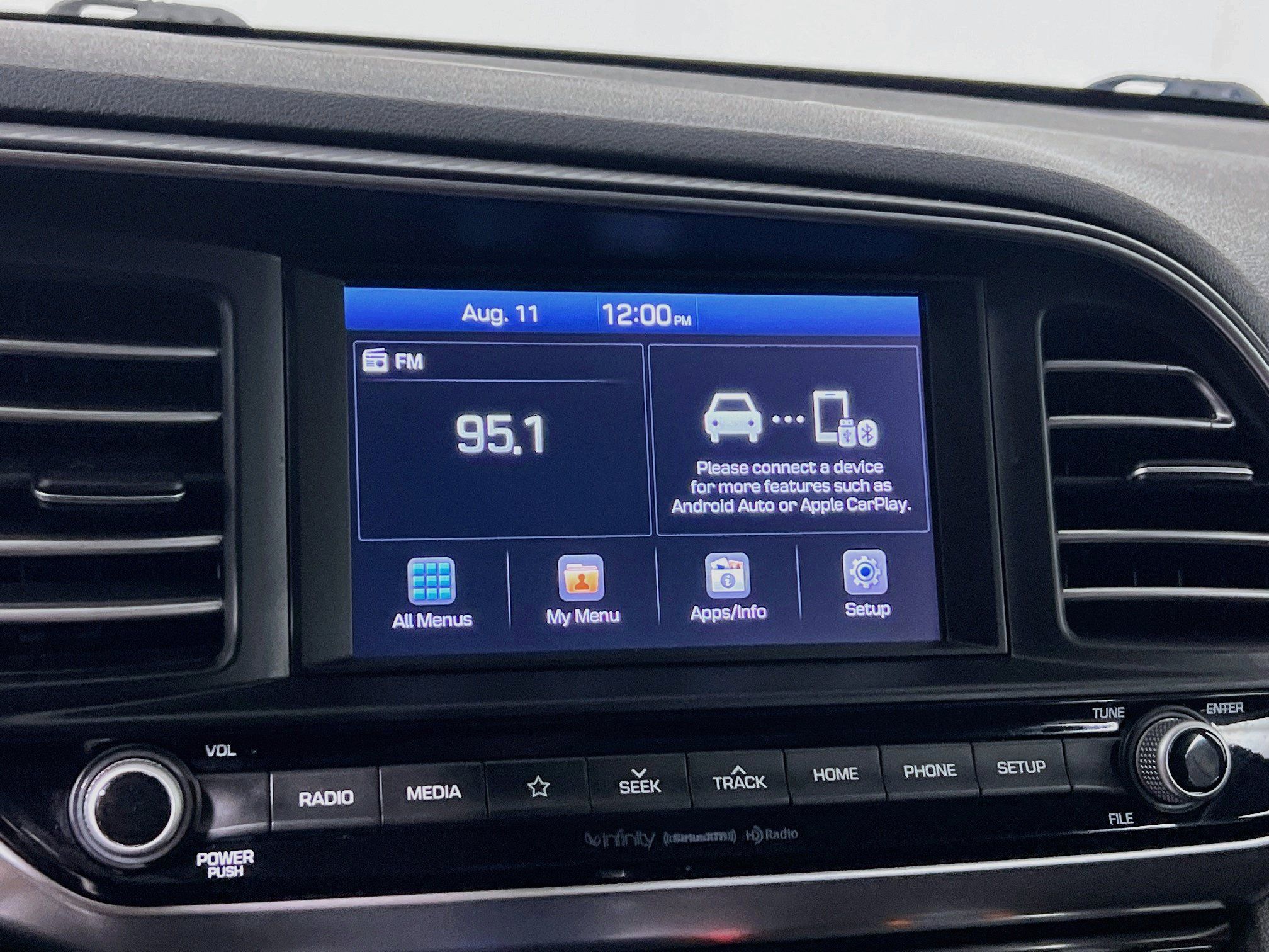 Used 2019 Hyundai Elantra Limited w/ Cargo Package FWD image 27