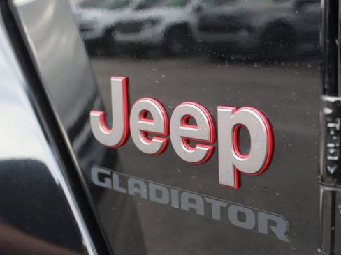 Used 2020 Jeep Gladiator Rubicon image 34