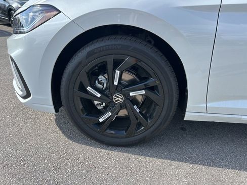 New 2026 Volkswagen Jetta SE FWD image 52