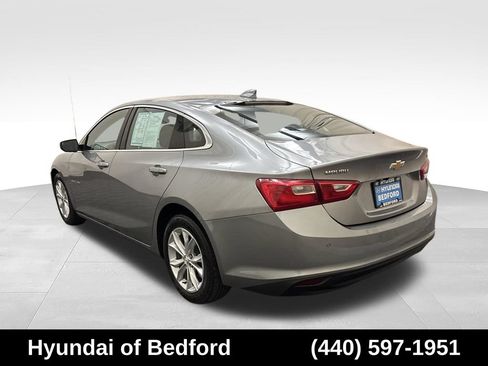 Used 2025 Chevrolet Malibu LT FWD image 8