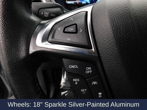 Used 2023 Ford Edge SEL image 40